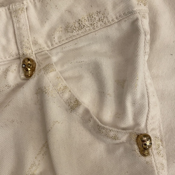 NWOT- MET Italian Brand White Distressed Skinny Jeans w/ Gold & Skull Rivets, 25 - Picture 3 of 8